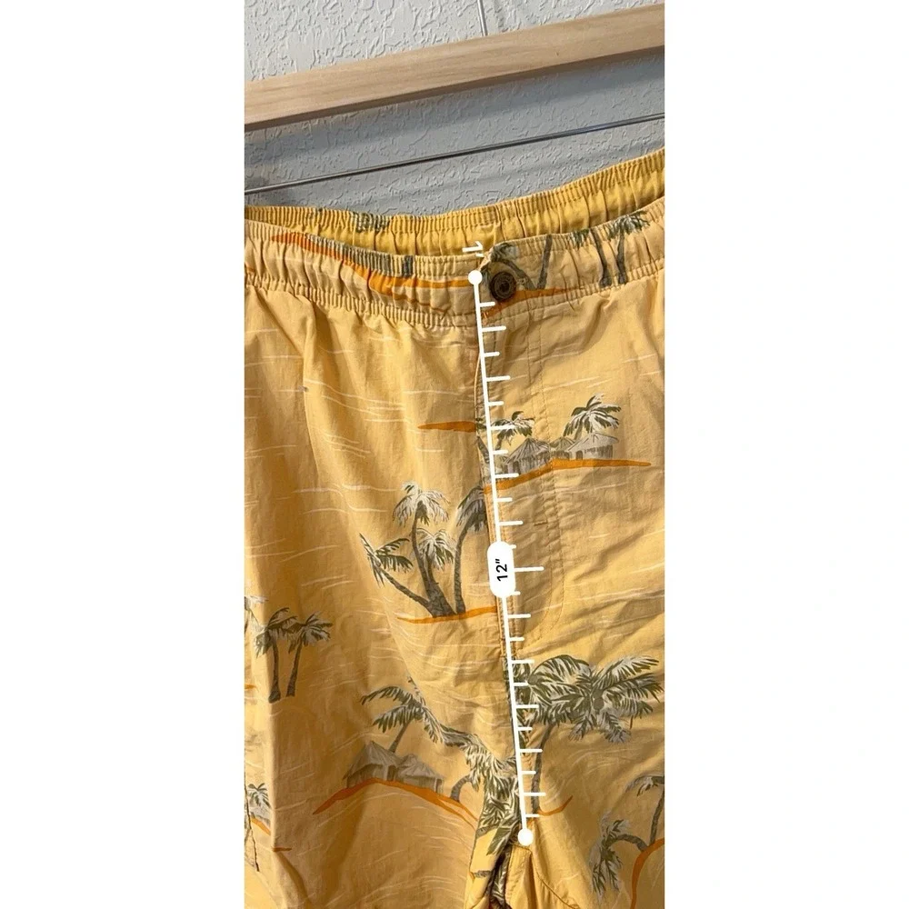 Tommy Bahama Swim Shorts Board Shorts Hawaiian Themed Beige Large